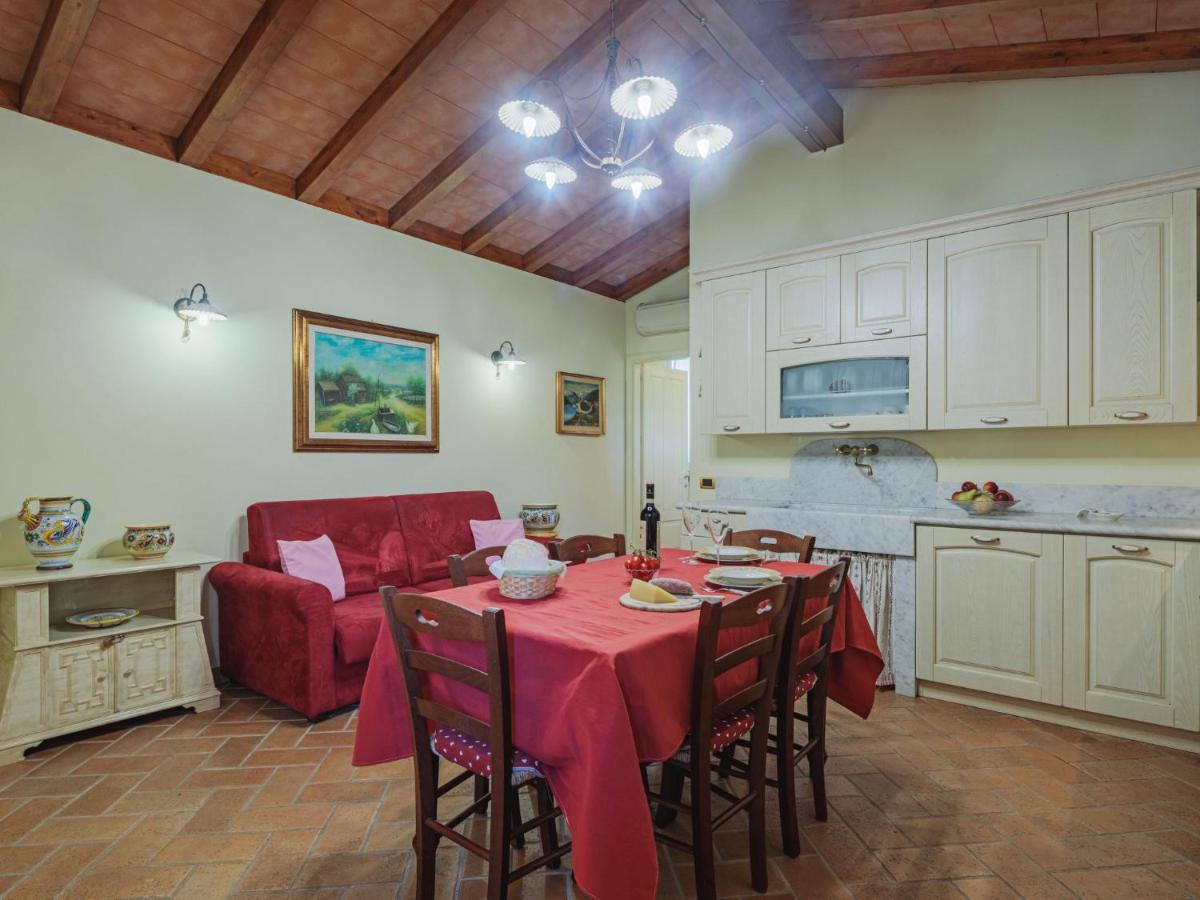 Holiday Home Colli By Interhome 马萨 外观 照片